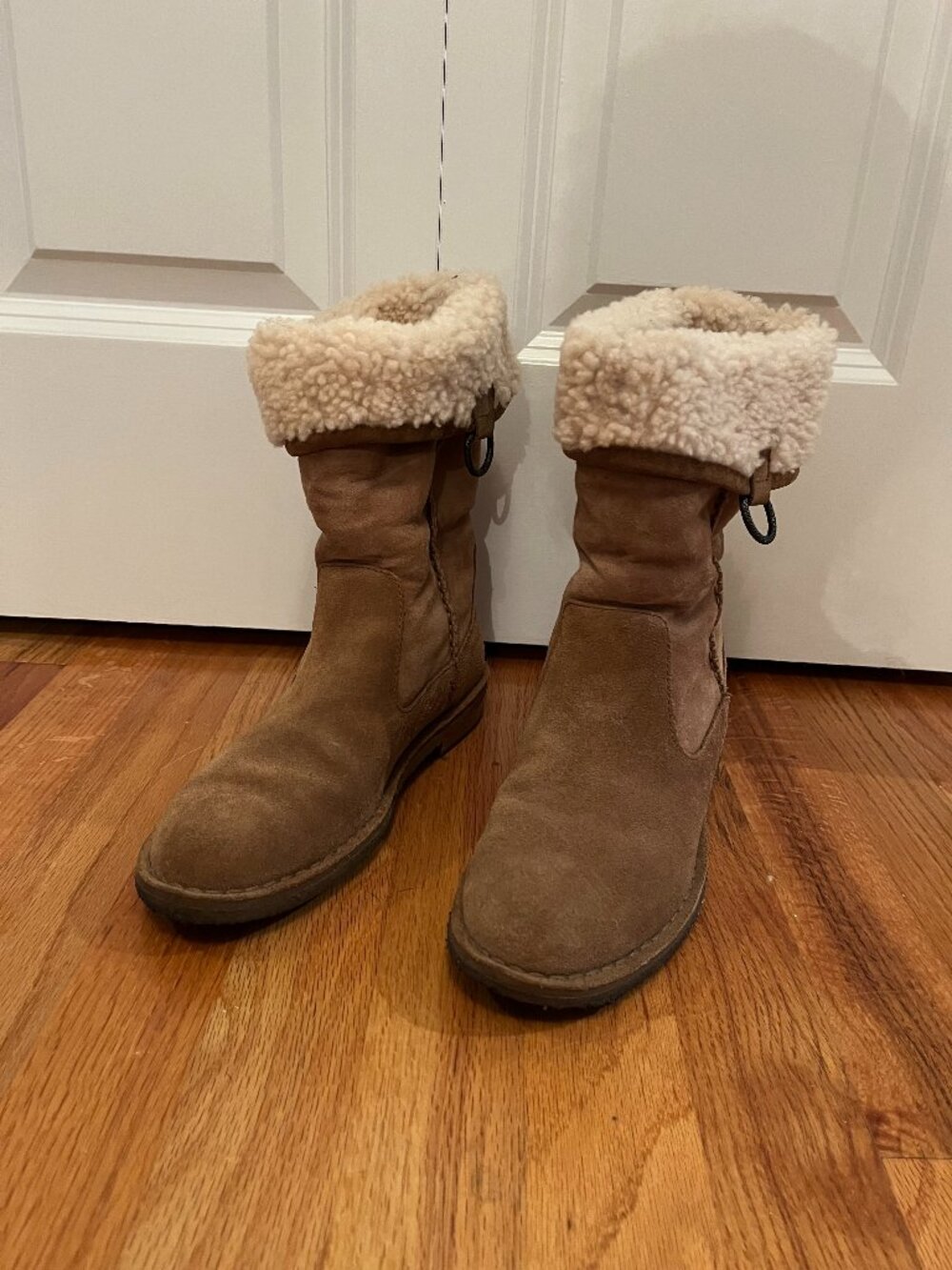 Women's UGG Australia Tan Calf Shearling Leather Boots Sz 7 Tall or Short